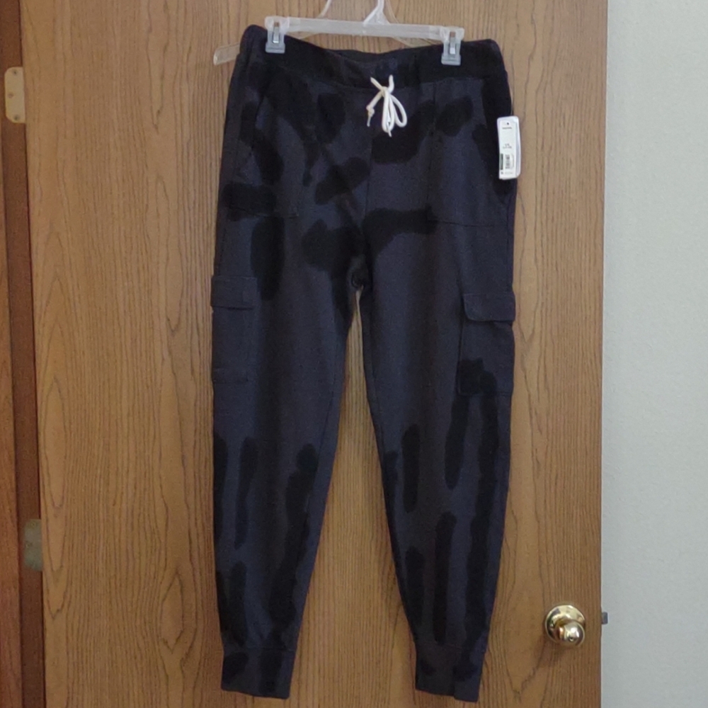 Black Tie-Dye Jogger Pants